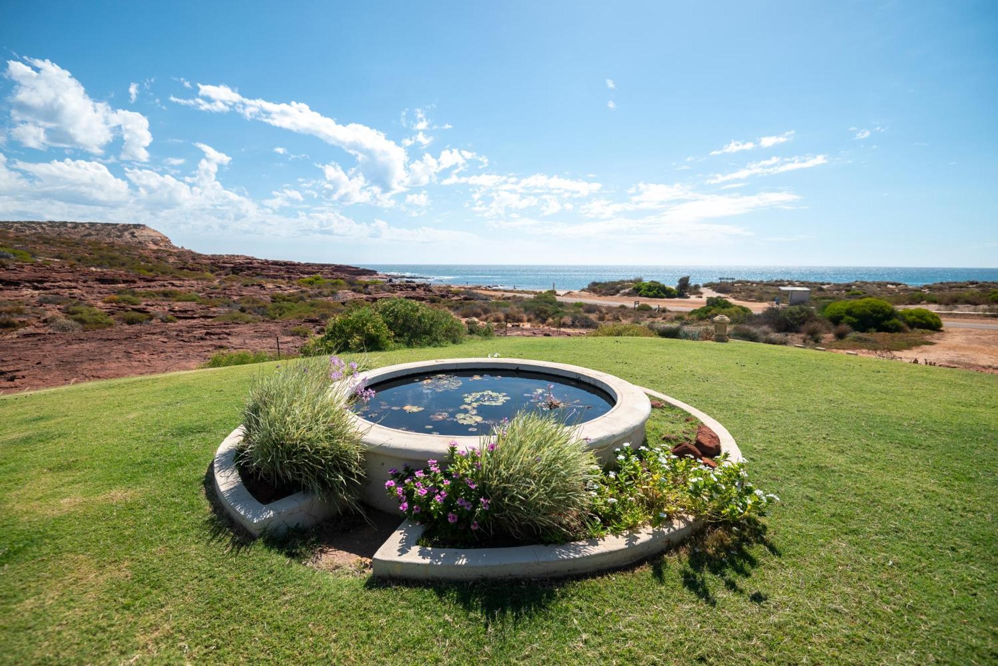 Kalbarri Red Bluff Tourist Park Hotel Exterior photo